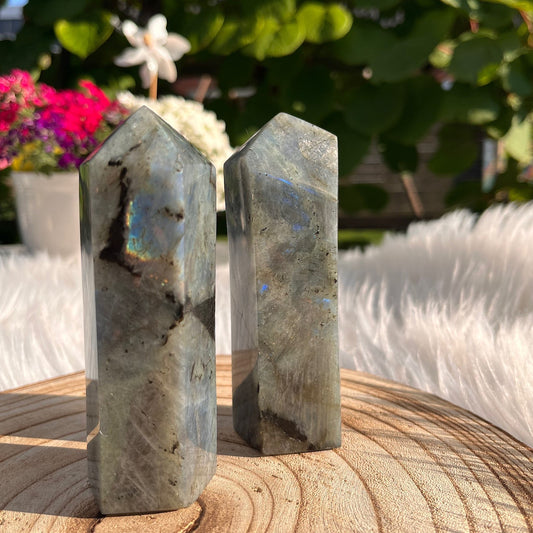 Labradorit Spitze groß